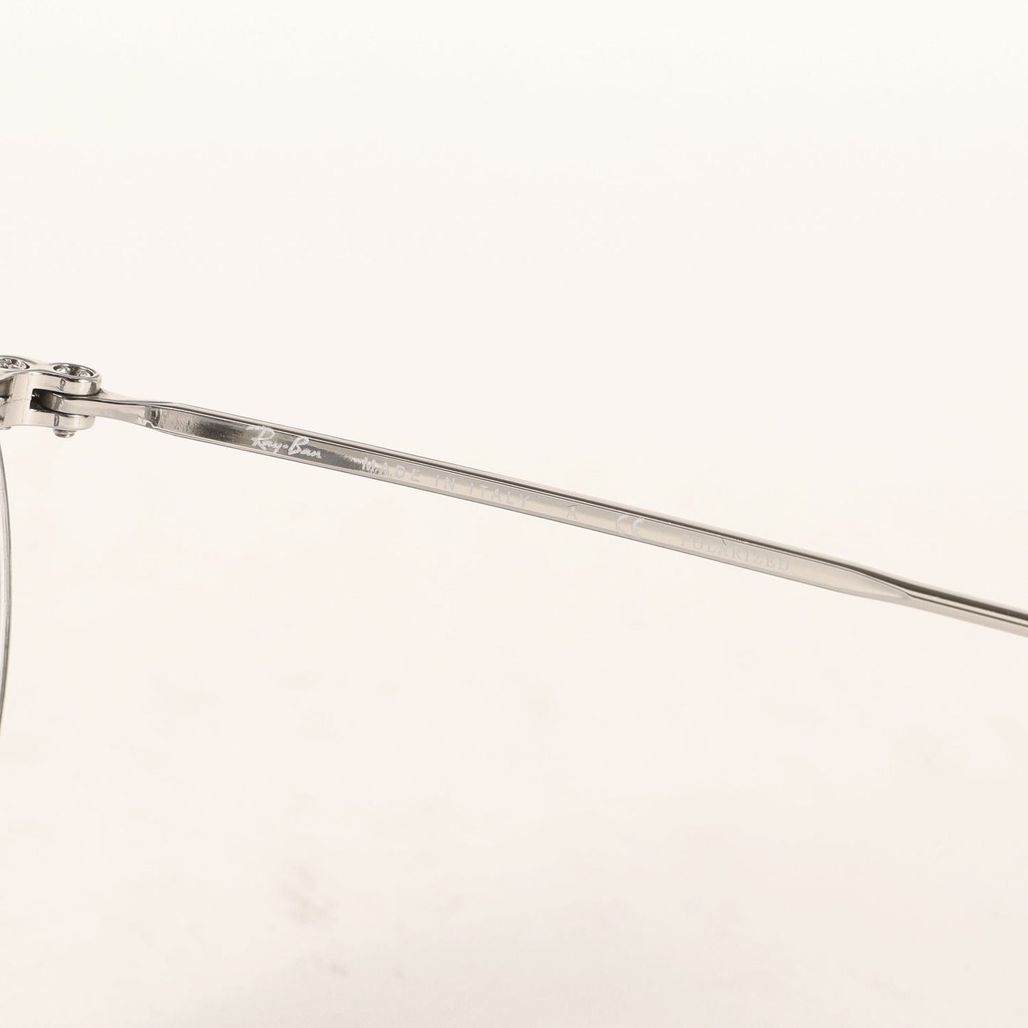 ラウンドレンズ サングラス(RB3647-N 003/02)