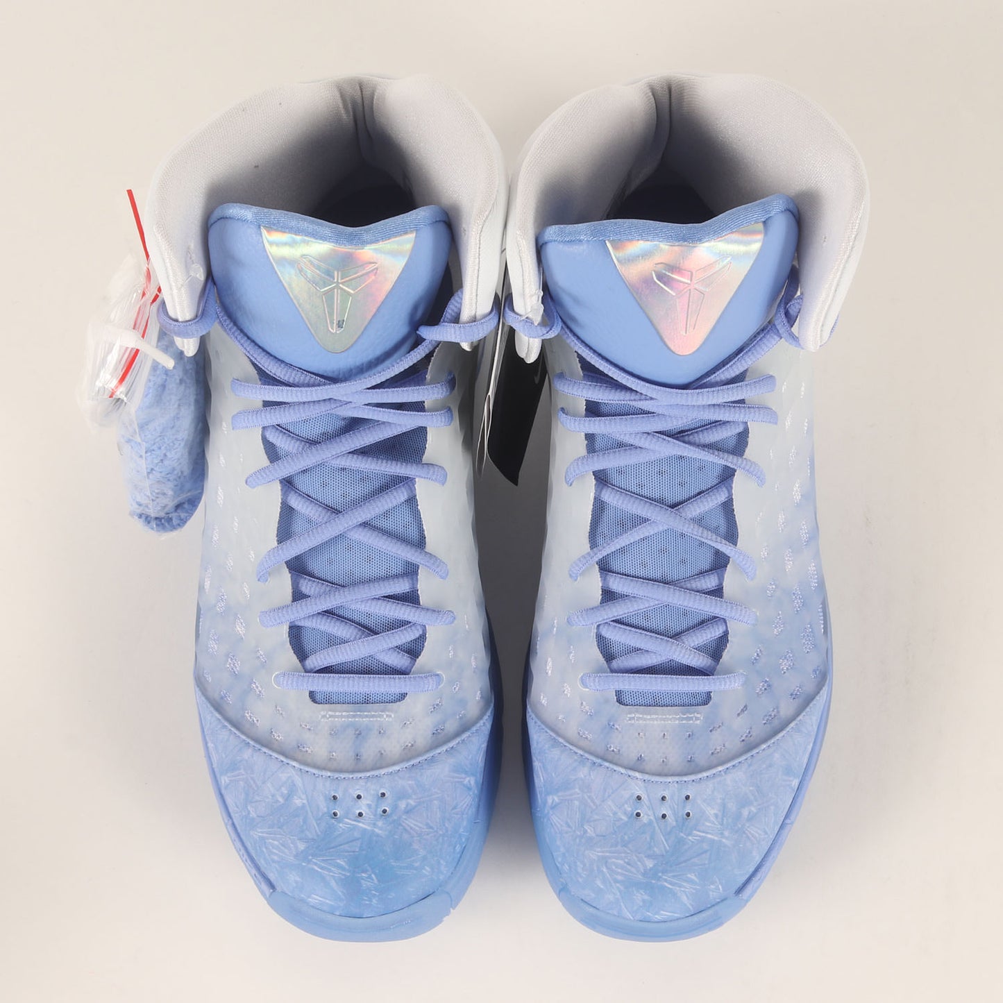 KOBE 3 PROTRO CHRISTMAS (IQ5338-400)