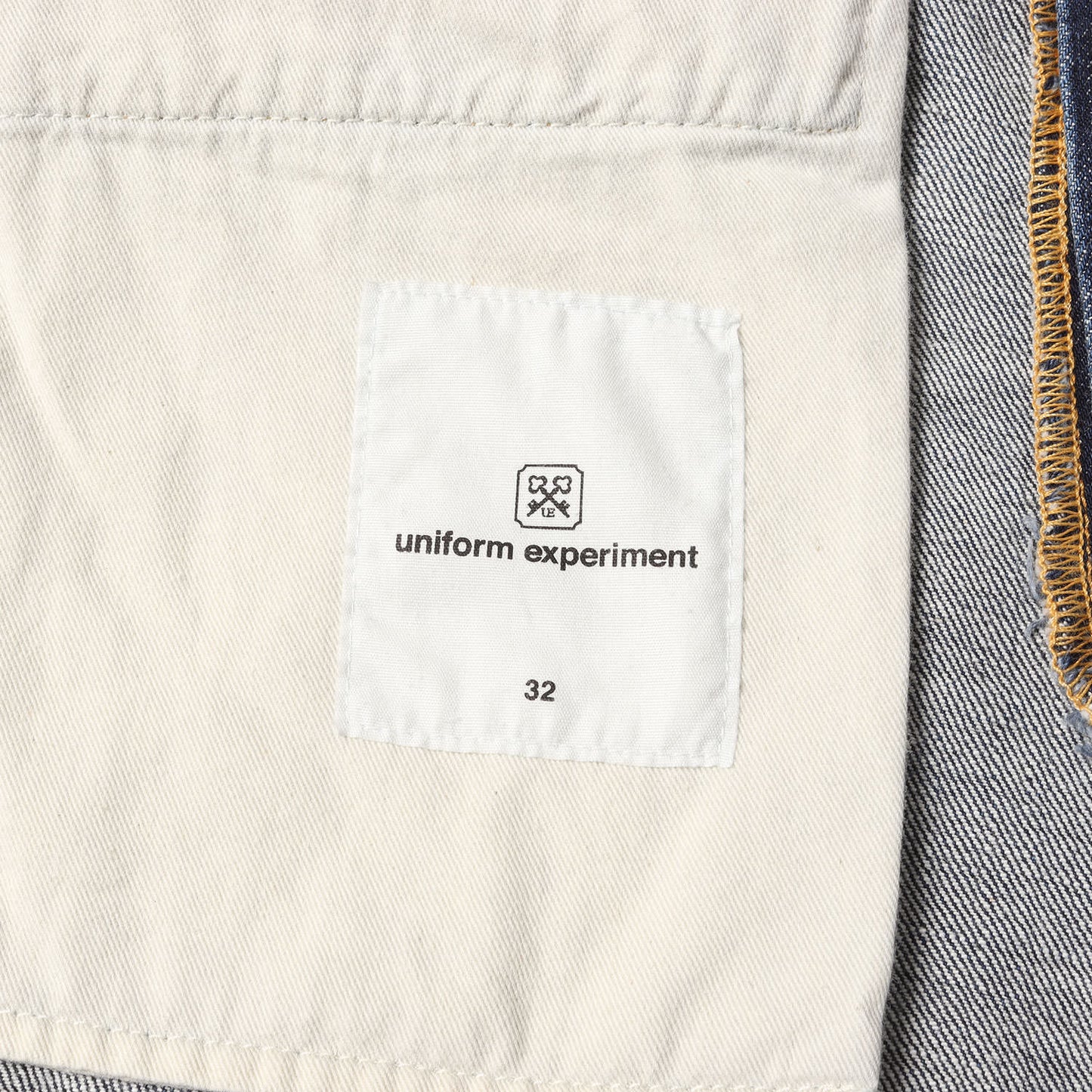 ヴィンテージ加工 ストレッチ スリム デニムパンツ(SLIM-FIT STRETCH DAMAGED JEANS)