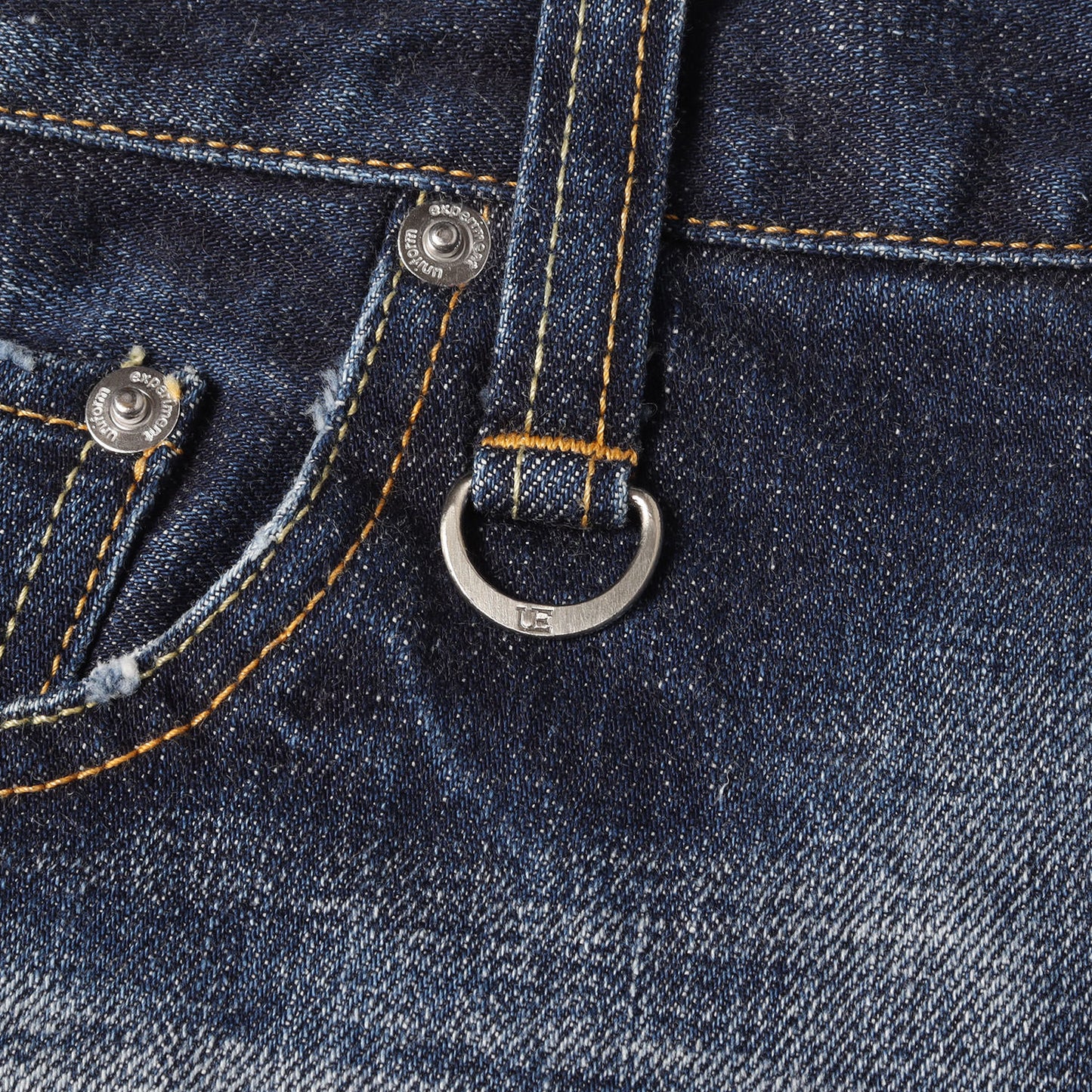 ヴィンテージ加工 ストレッチ スリム デニムパンツ(SLIM-FIT STRETCH DAMAGED JEANS)