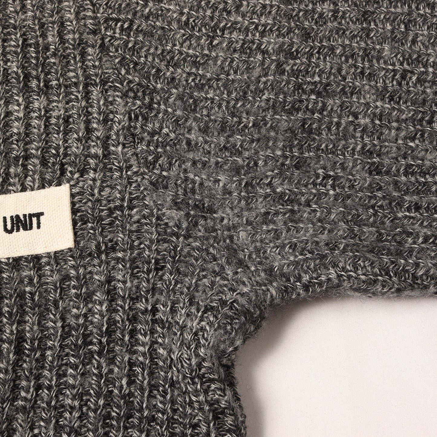 00s ワッペン付き タートルネック ウールニット セーター(BASS / W-TURTLE. LS)