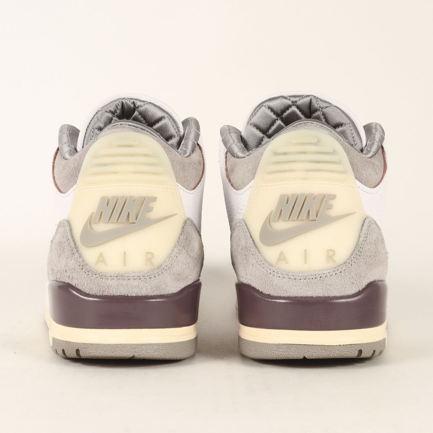 ×A MA MANIERE WMNS AIR JORDAN 3 RETRO OG SP (DH3434-110)