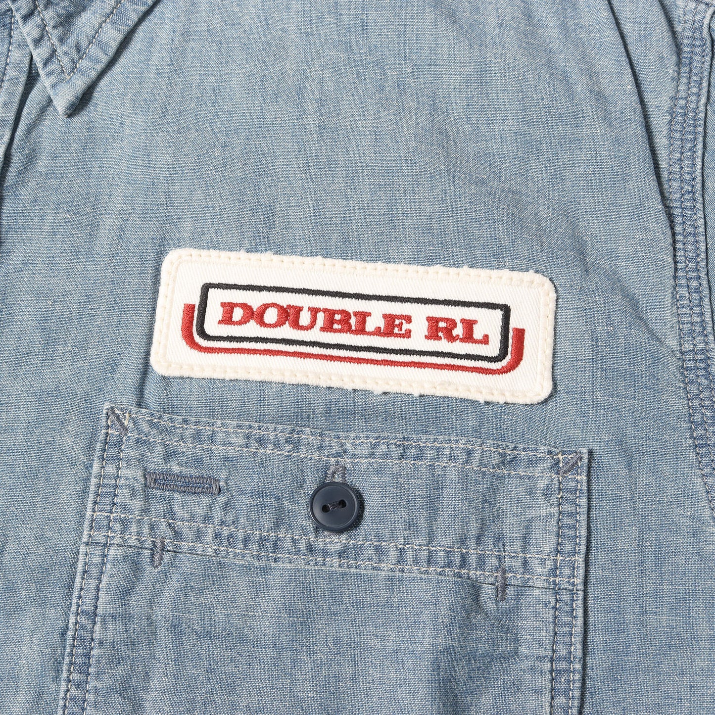 [近年モデル] チェーン刺繍 シャンブレー ワーク ボタンシャツ (Embroidered Indigo Chambray Work Shirt)