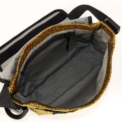 25AW レオパード ベルベット スモール メッセンジャーバッグ(Velvet Small Messenger Bag)