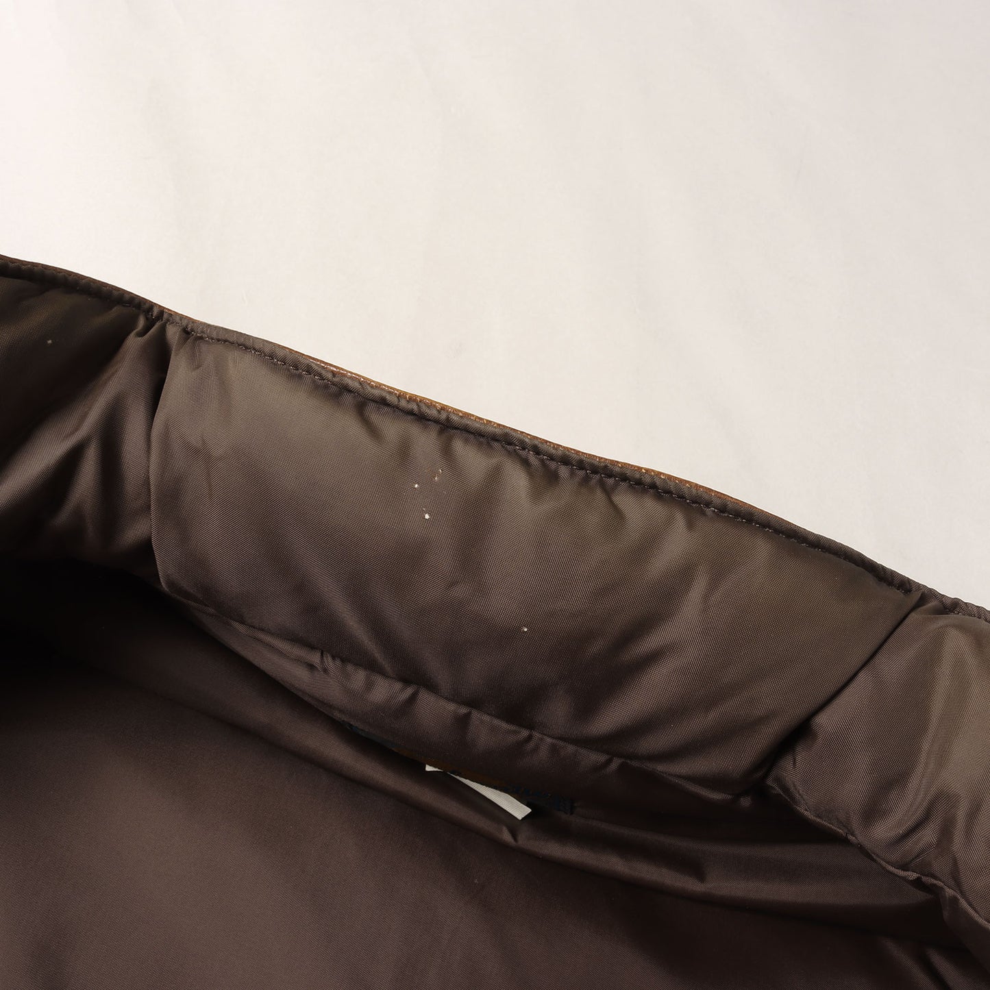 バッファローハイド オールレザー ダウンベスト