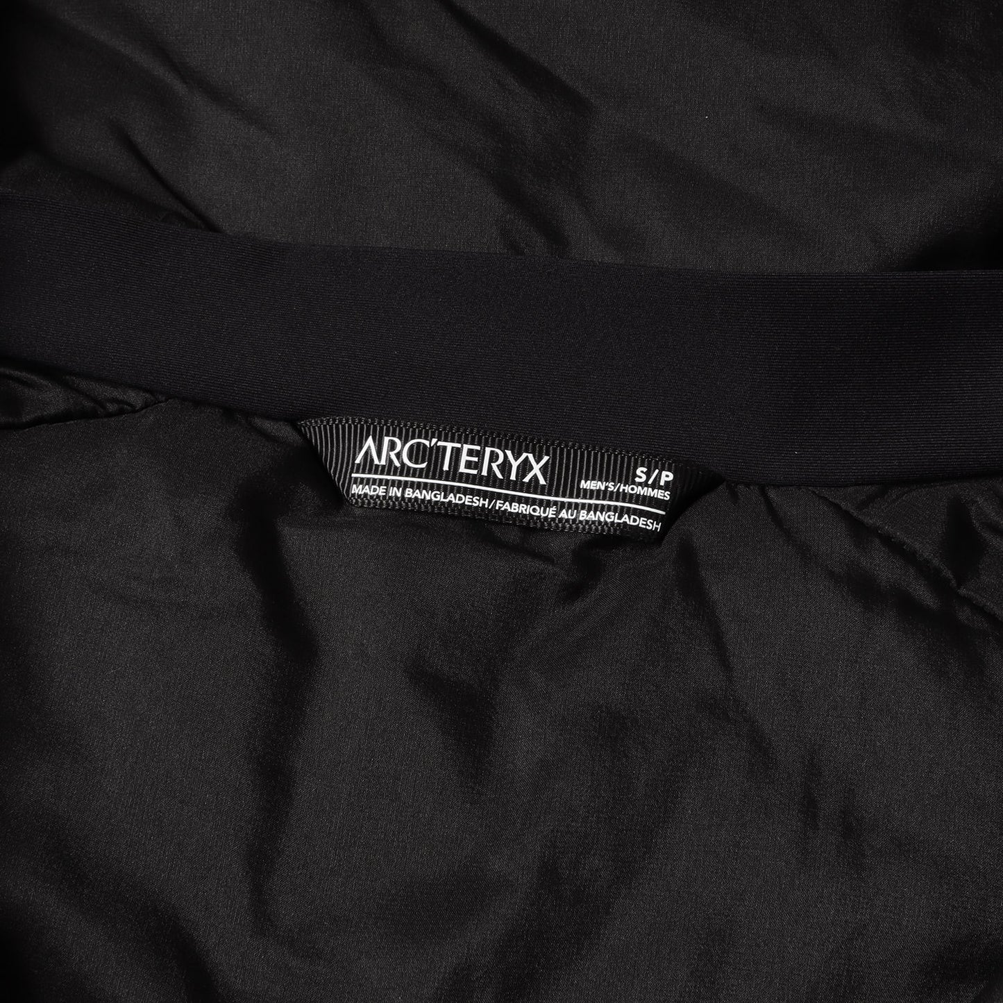 アトム SV フーディ-ジャケット (Atom SV Hoody) 2025年製