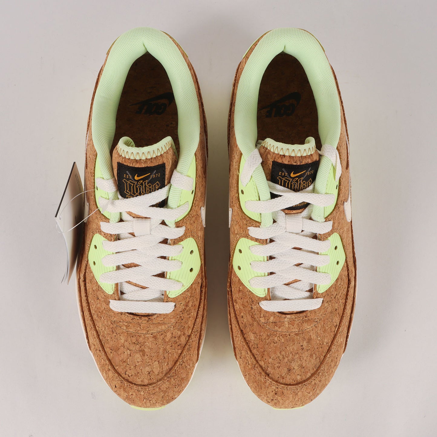 日本未発売 AIR MAX 90 GOLF NRG CORK (DC4932-200)