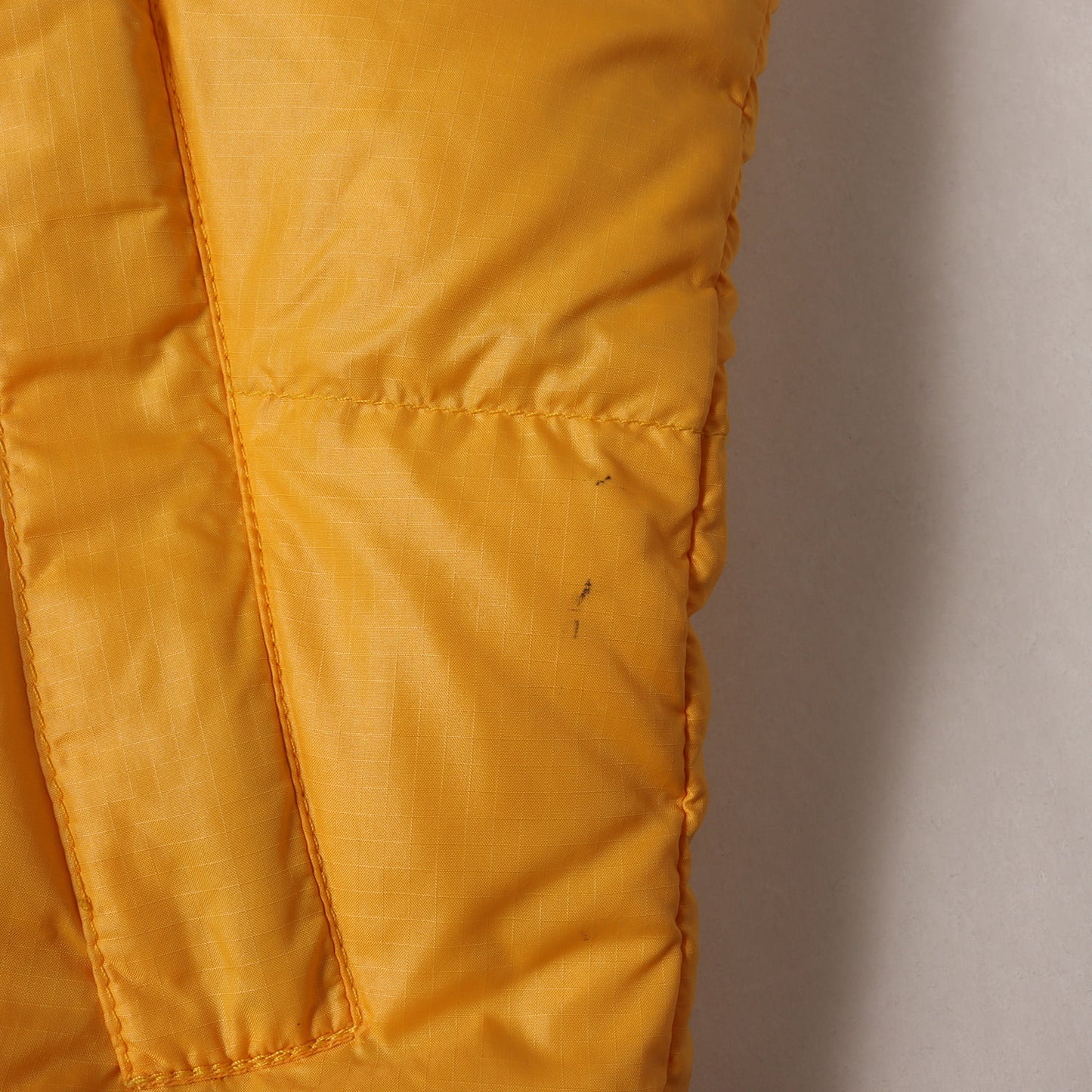 90s ヌプシ ダウンベスト (Nuptse Vest)