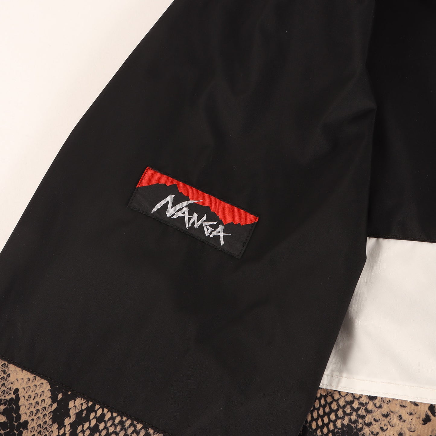 21AW ×NANGA パイソン柄 マウンテンパーカー(MOUNTAIN PARKA)