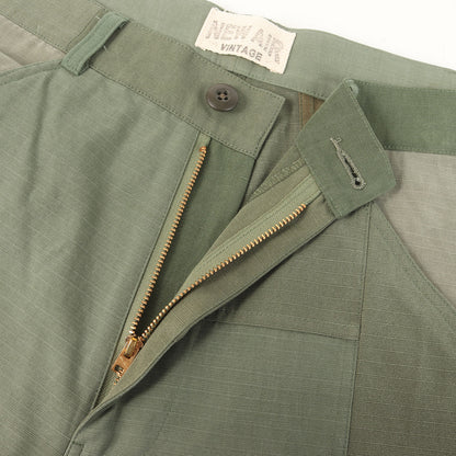 ヴィンテージ 再構築 パッチワーク カーゴショーツ (US ARMY JUNGLE FATIGUE FABRIC PATCHWORK CARGO SHORTS)