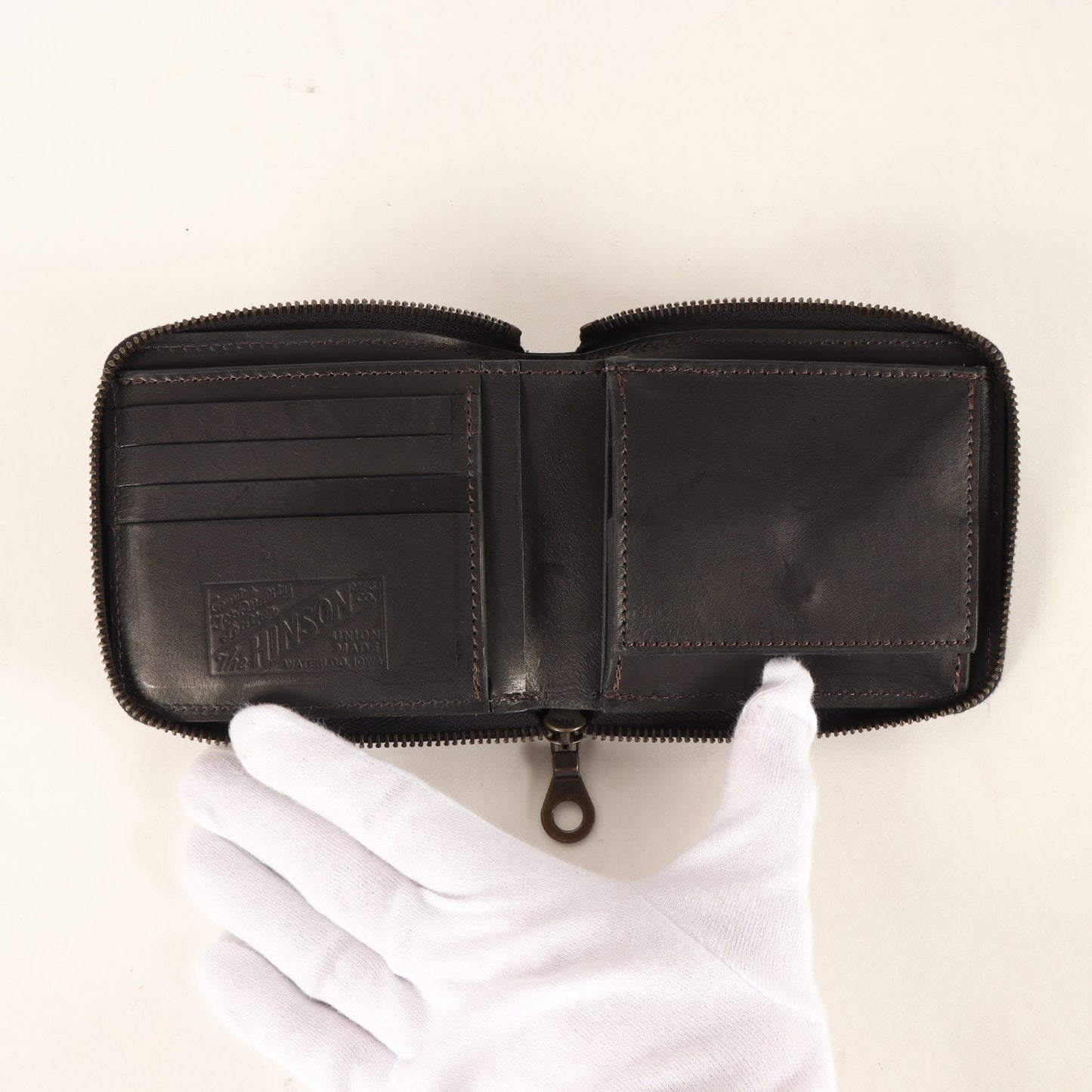 HINSON実名復刻 タイガー柄 ヘアオンカウハイド ラウンドジップ ウォレット / 財布(ROUND-ZIP WALLET)