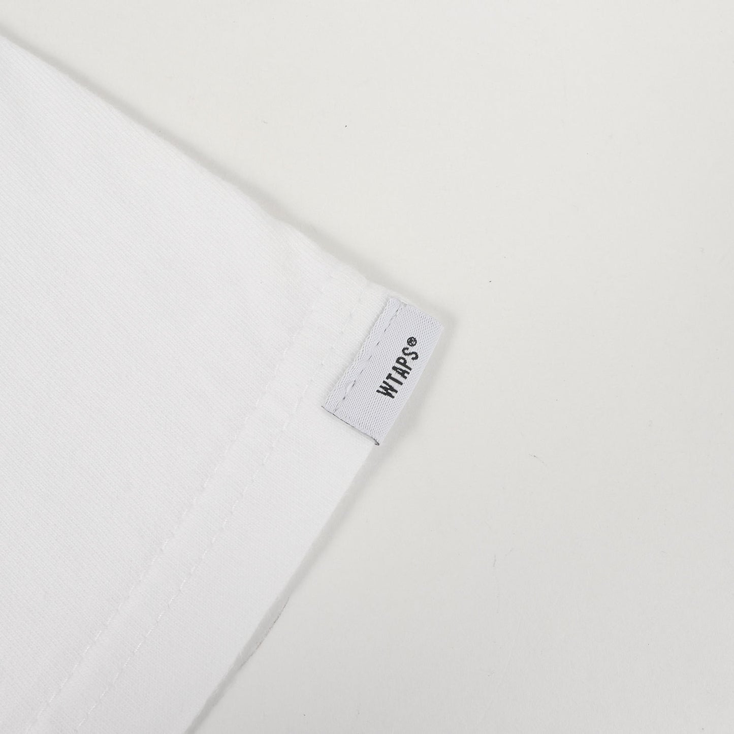 ブランドロゴ クルーネック Tシャツ