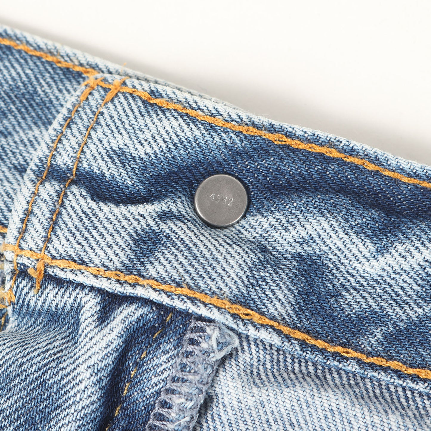 [現行モデル] SILVERTAB ダメージ加工 バギー カットオフ デニム ショーツ (LOOSE FIT SHORTS)