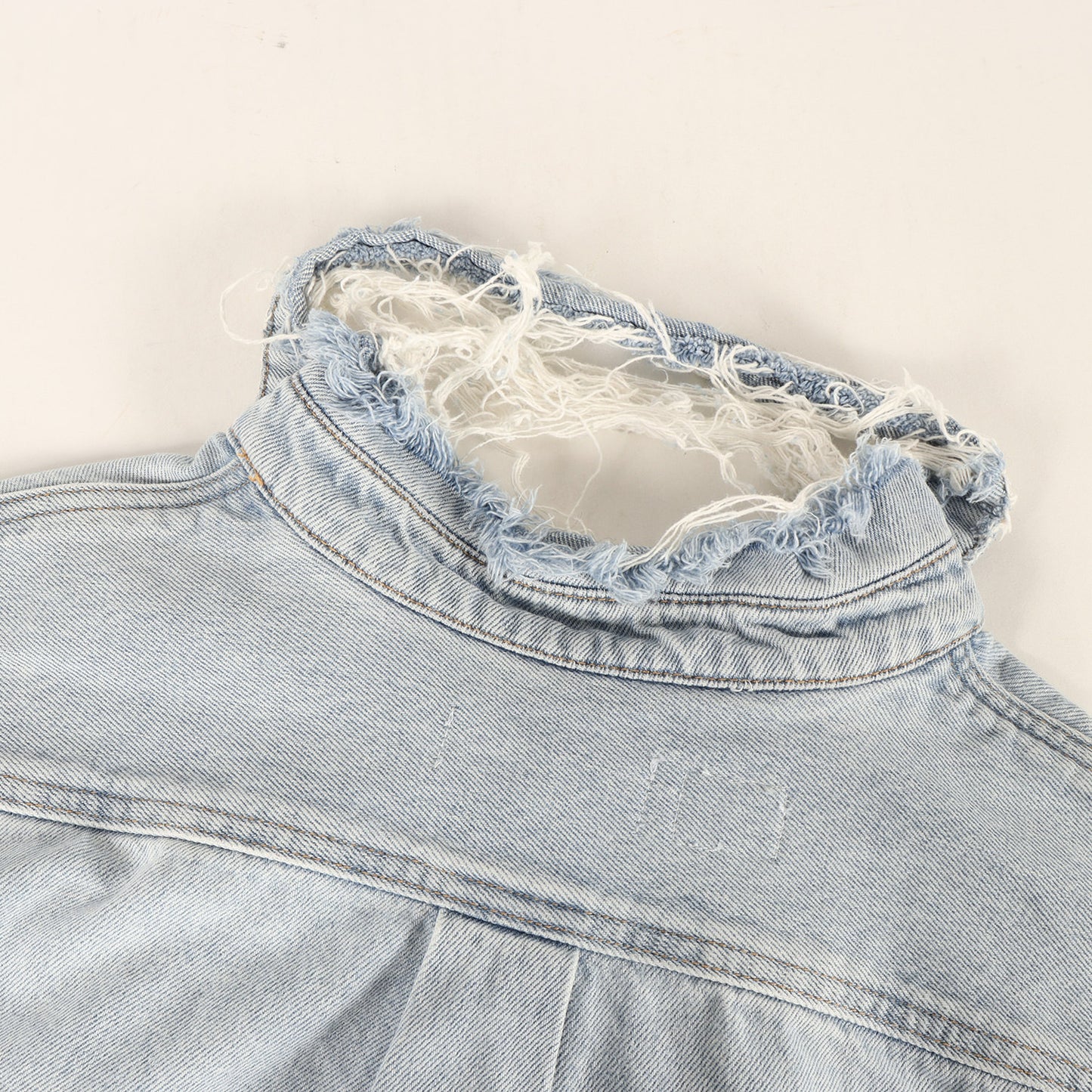 23AW ×Levi's ダメージ加工 オーバーサイズ デニムシャツ(Overshirt)