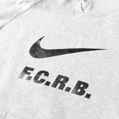 ×NIKE フード スター スウェットパーカー