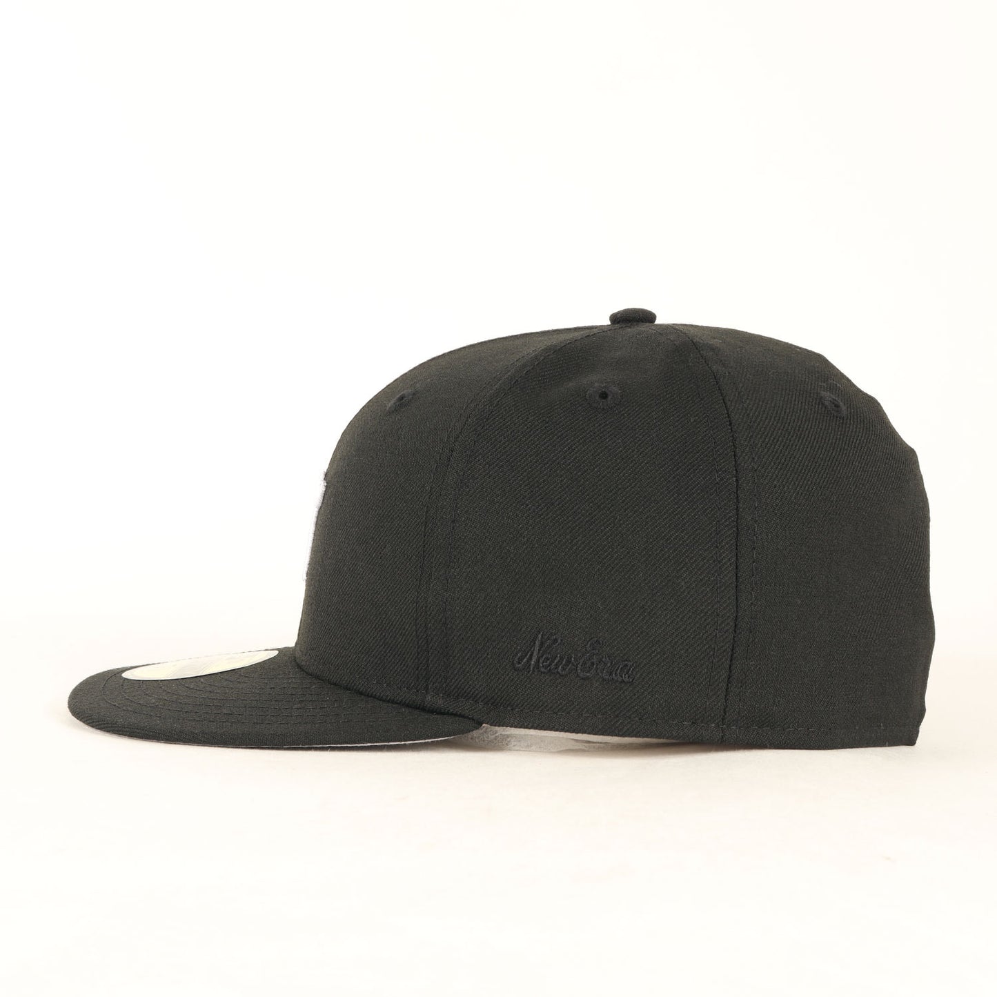 FOG ESSENTIALS ×NEW ERA Fロゴ ベースボールキャップ