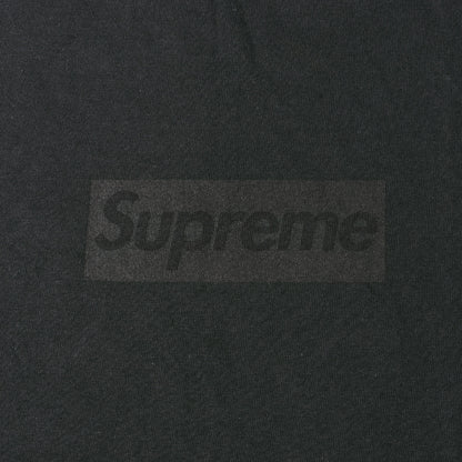 23SS トーナルBOXロゴ Tシャツ (Tonal Box Logo Tee)