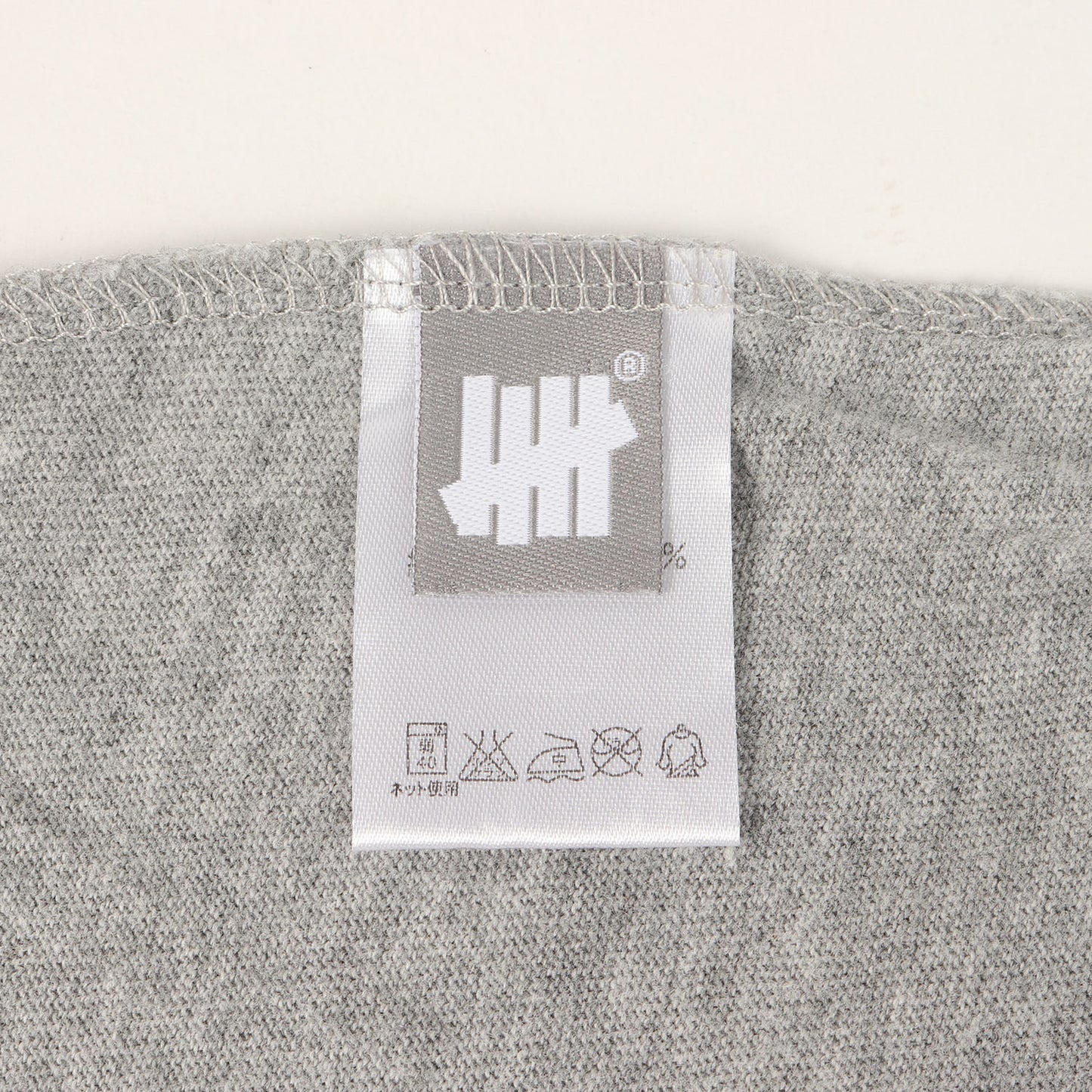 ×Champion アイコンマーク ストレッチ Tシャツ