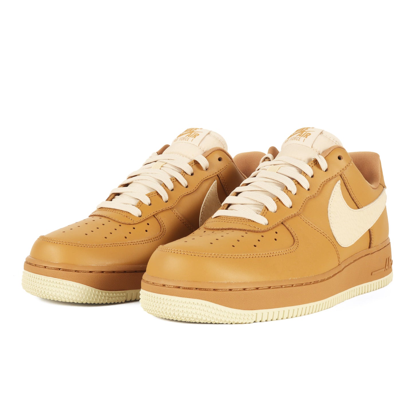 AIR FORCE 1 07 LV8 (823511-703)