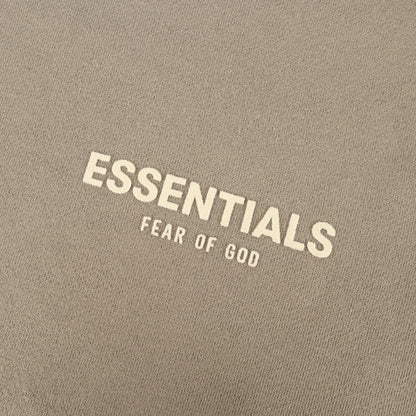 FOG ESSENTIALS フロッキープリント ラグラン スウェット