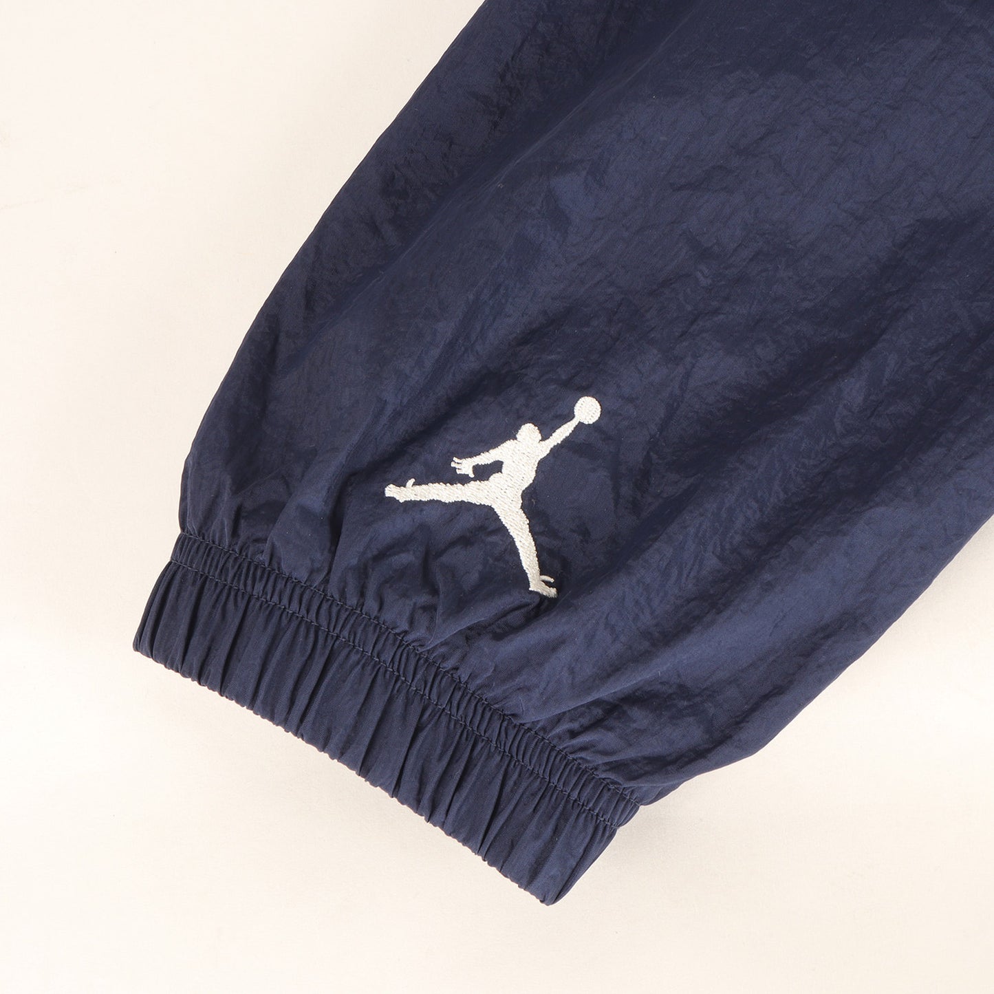 22SS ×TROPHY ROOM JORDAN ナイロン ウォームアップジャケット(AS M J TR WVN JKT)