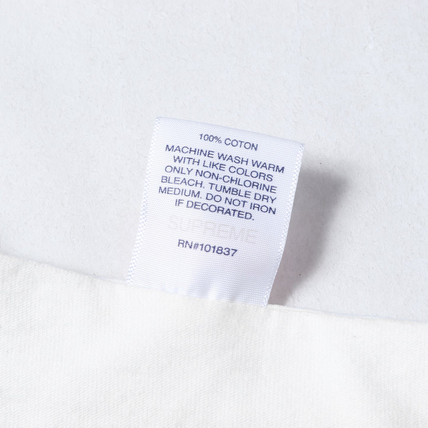21SS ×KAWS チョークBOXロゴ Tシャツ(Chalk Box Logo Tee)
