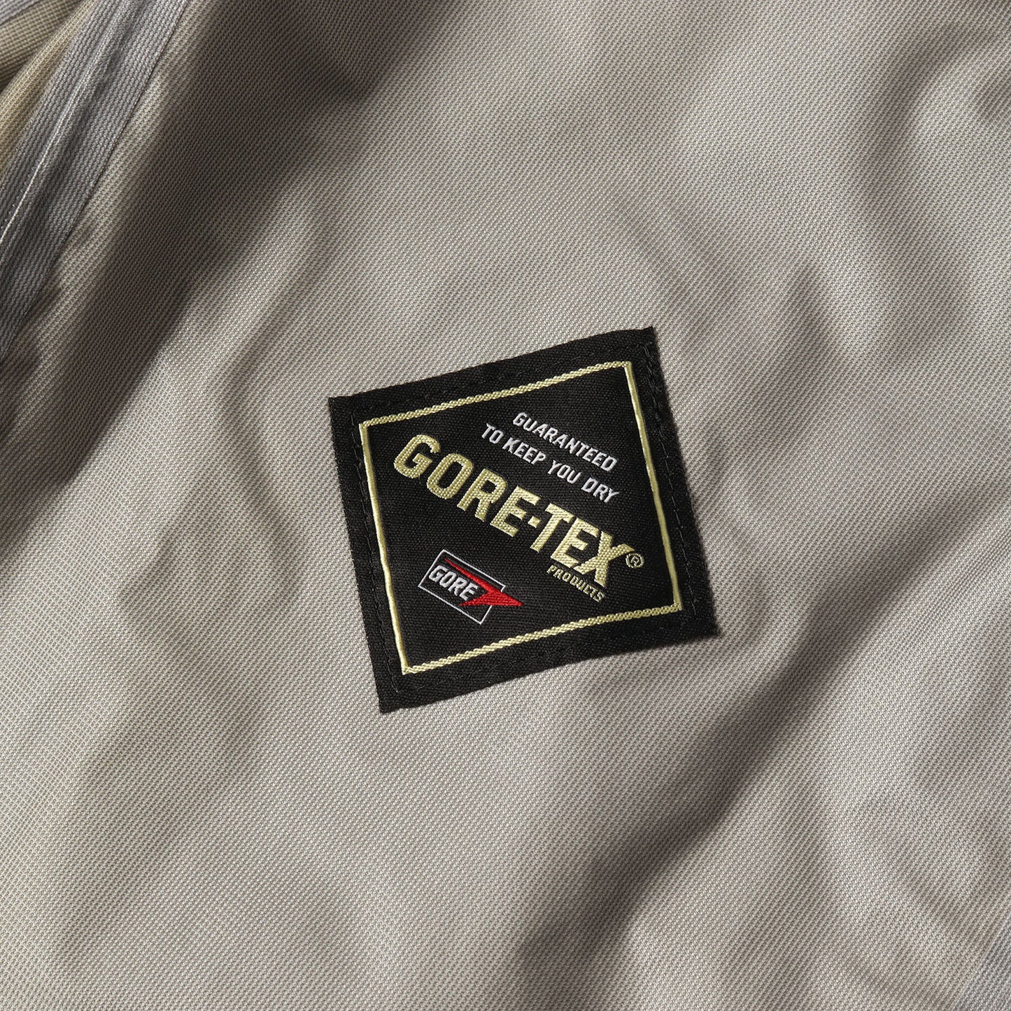 ×Lowe alpine GORE-TEX ナイロン フーデッドジャケット