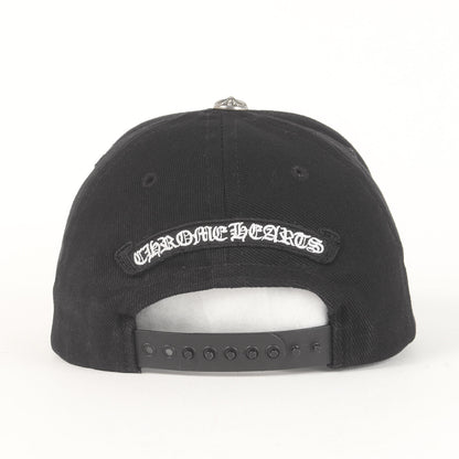 バーティカルロゴ ベースボールキャップ(Vertical Logo Hat)