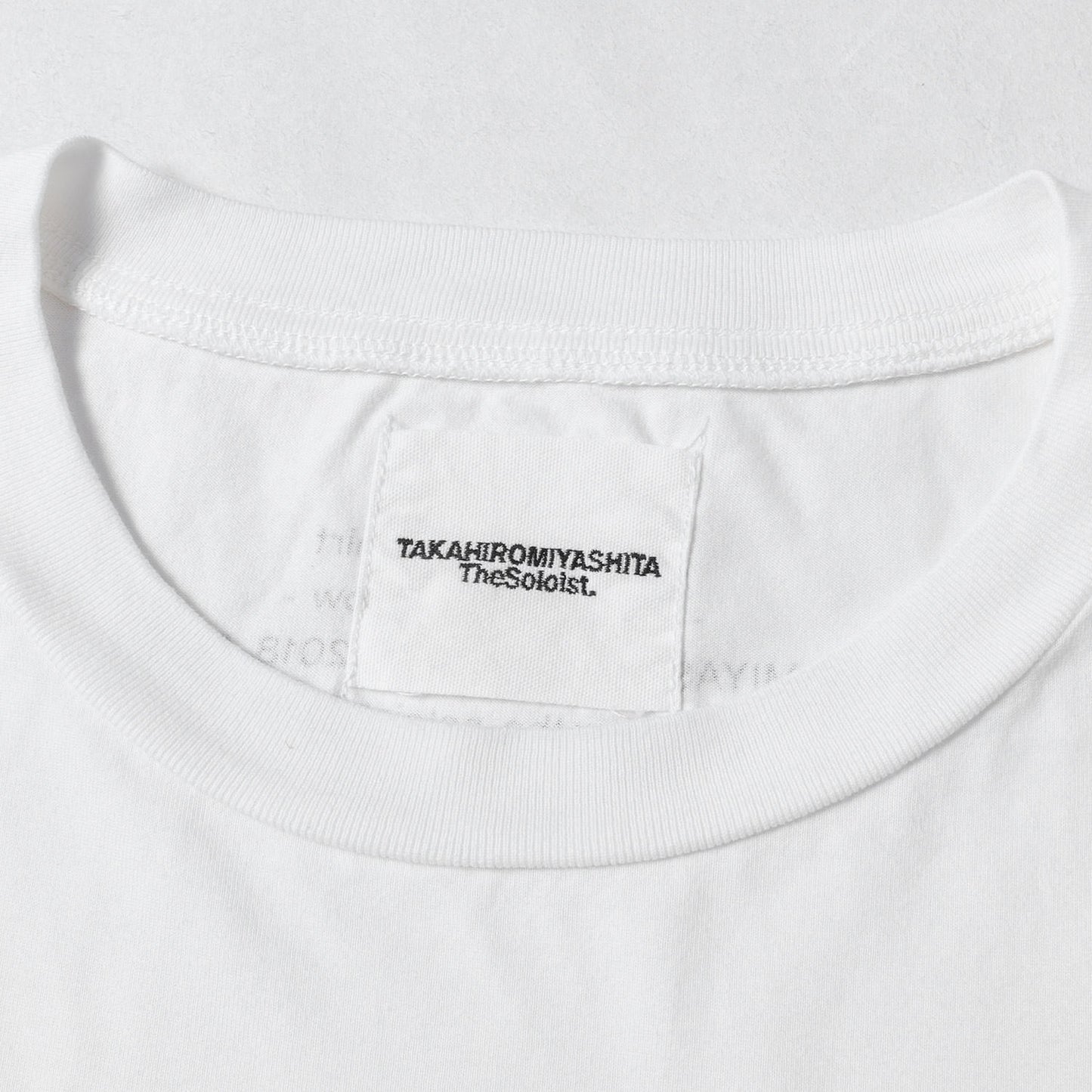 グラフィックプリント ポケット Tシャツ