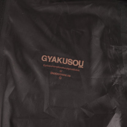 ×NIKE GYAKUSOU GIZAプリント パッカブル ライトウェイト ジャケット