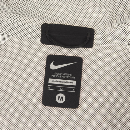 ×NIKE GYAKUSOU スパイダー柄 シールド ランナージャケット(SHIELD RUNNER JACKET)