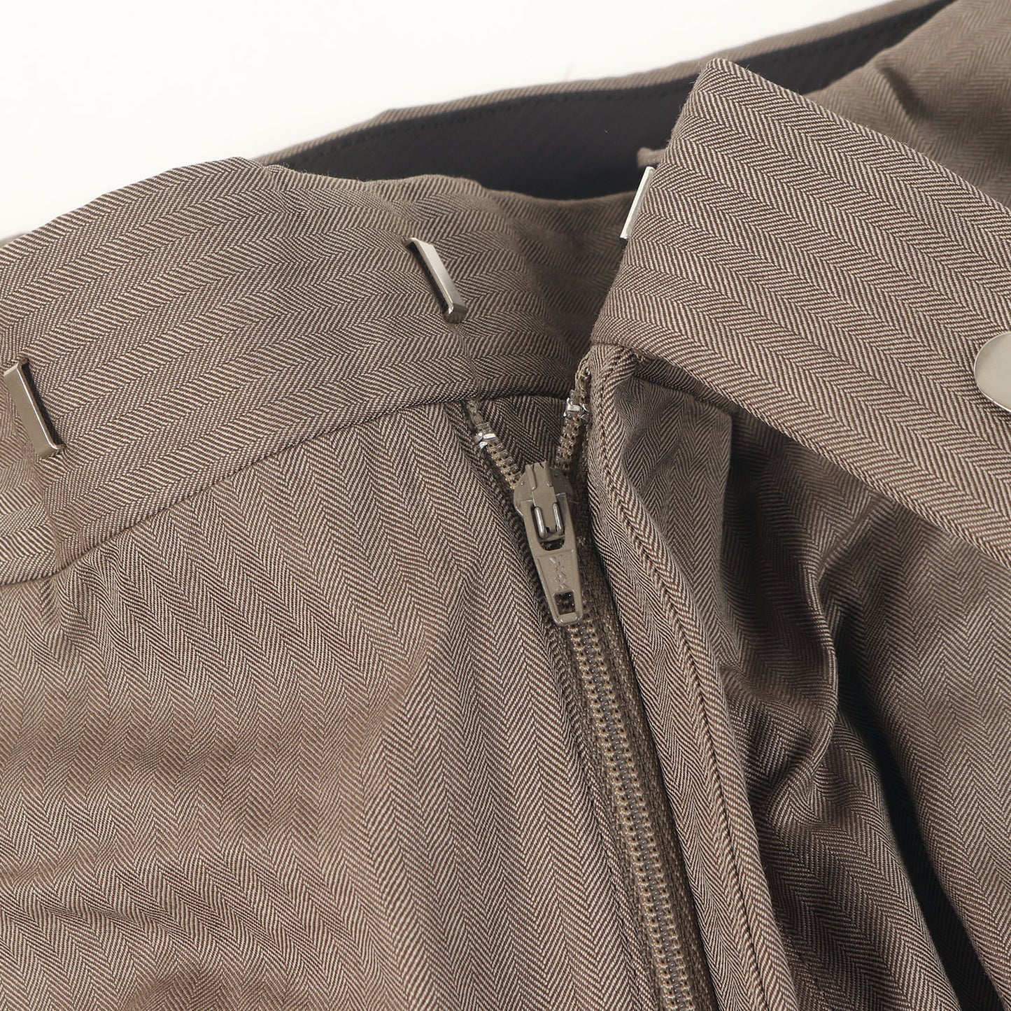 ×Ermenegildo Zegna ヘリンボーンウール 2タック スラックス ショーツ