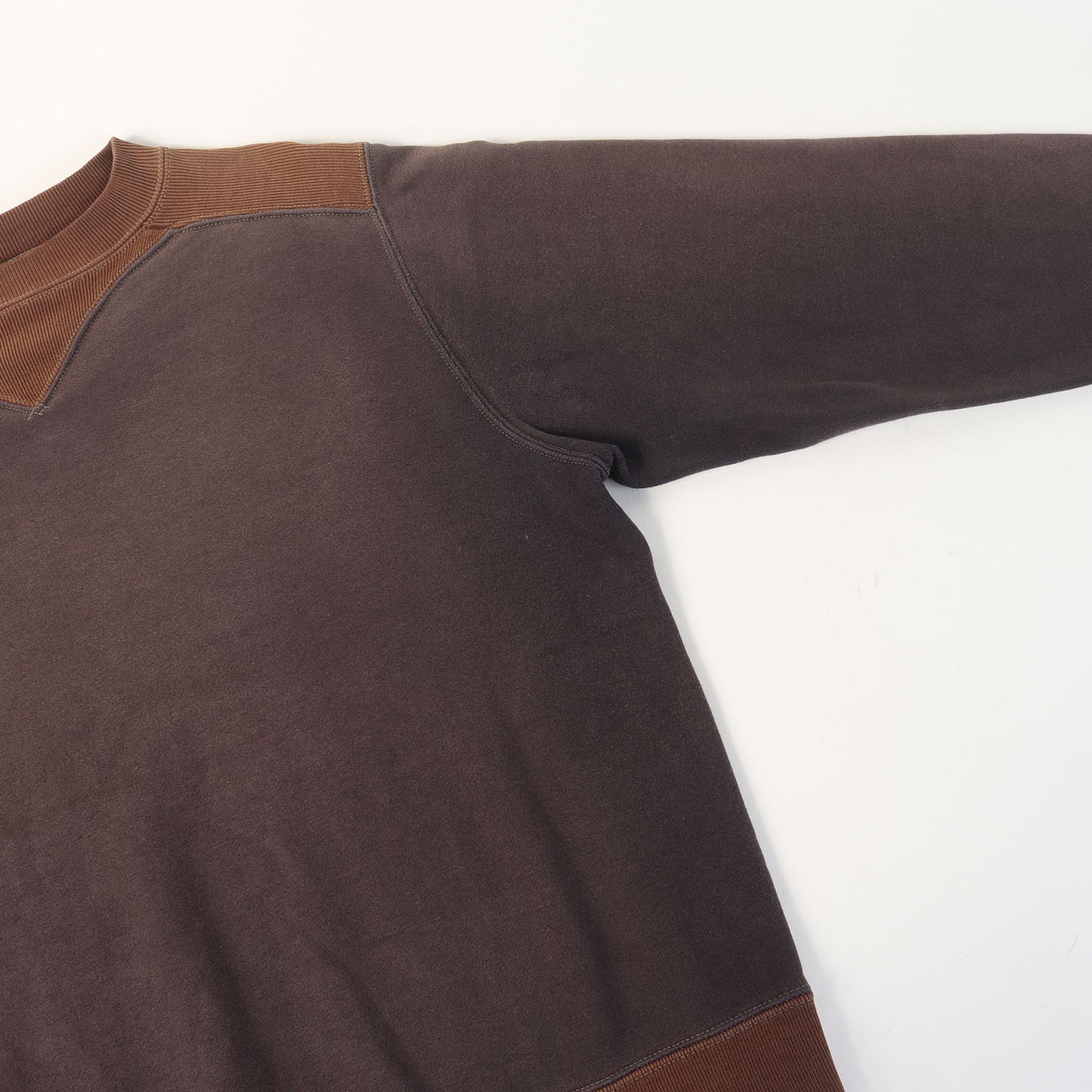 両V 2トーン 無地 スウェット (POWER WEAR DOUBLE V SWEAT SHIRT)