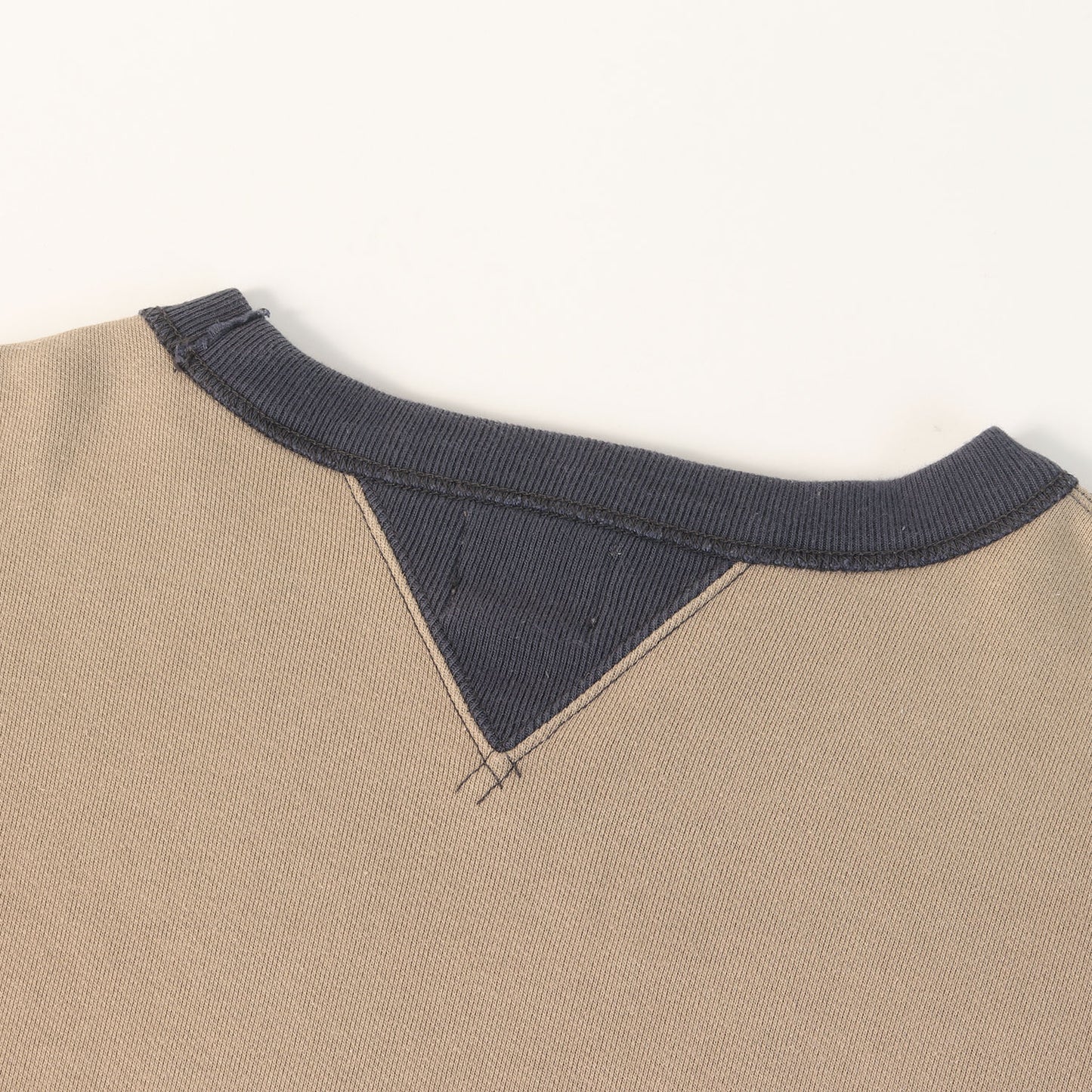 両V 2トーン 無地 スウェット (POWER WEAR DOUBLE V SWEAT SHIRT)