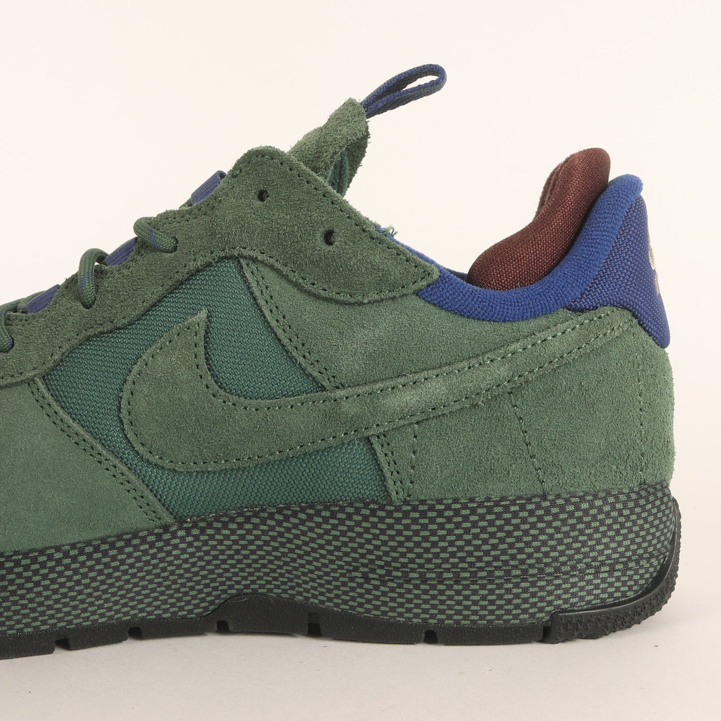 WMNS AIR FORCE 1 WILD (FB2348-300)