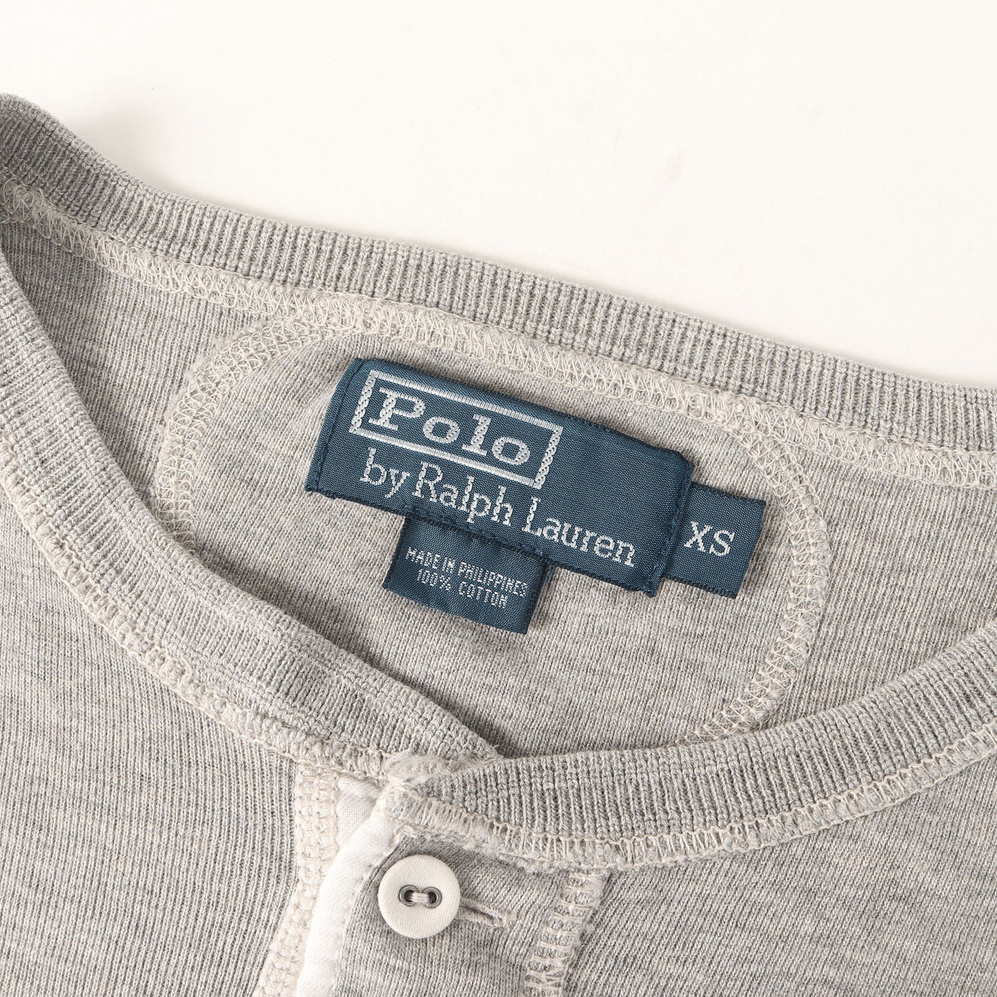ヘンリーネック ロングスリーブ Tシャツ