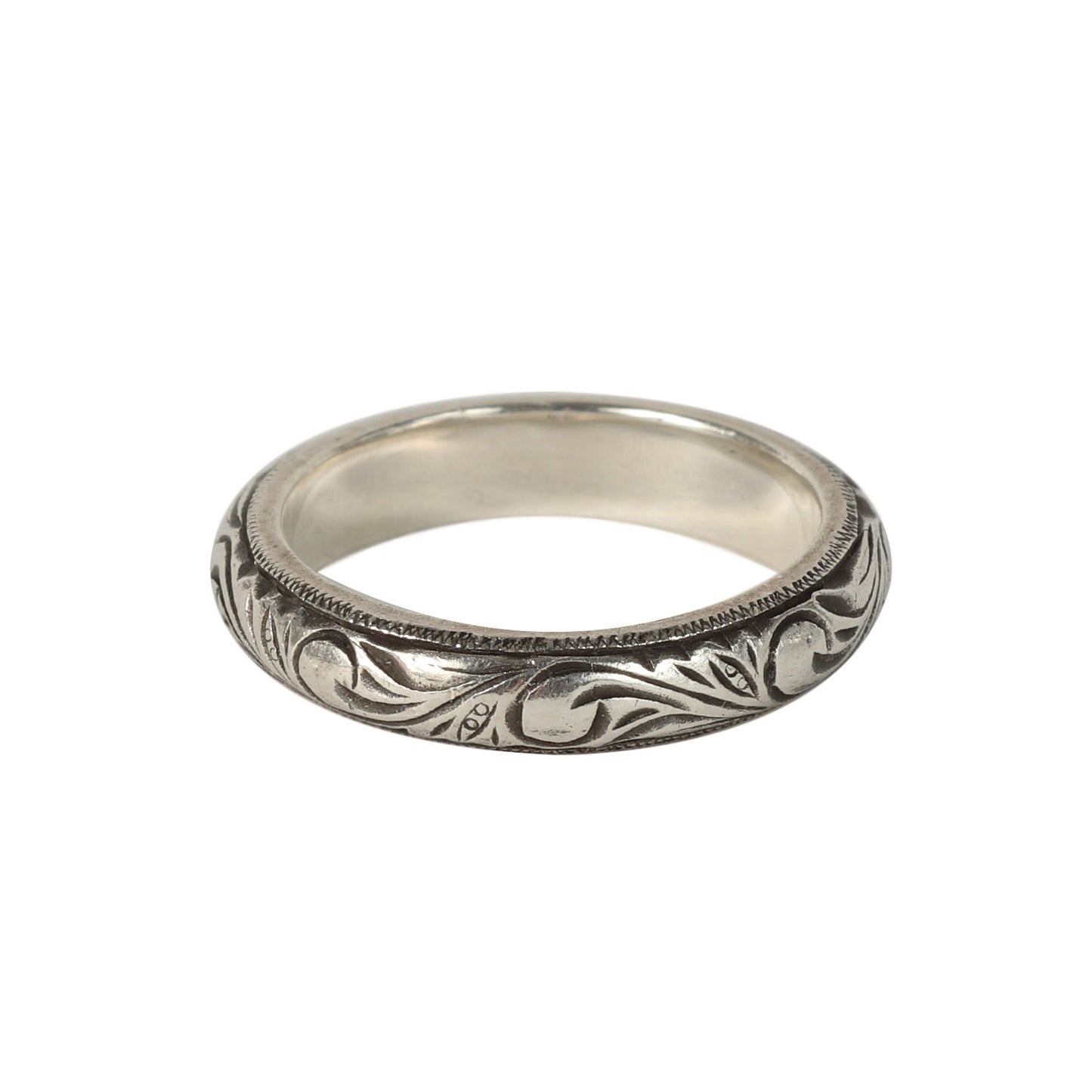 イングレイヴド ラウンド リング(Engraved Round Ring)