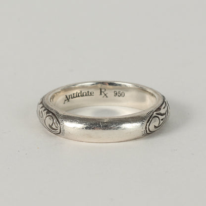イングレイヴド ラウンド リング(Engraved Round Ring)