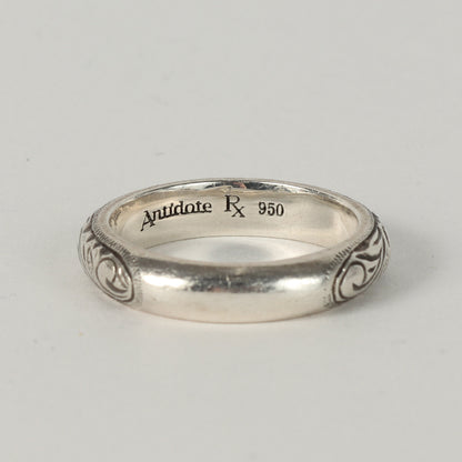 イングレイヴド ラウンド リング(Engraved Round Ring)