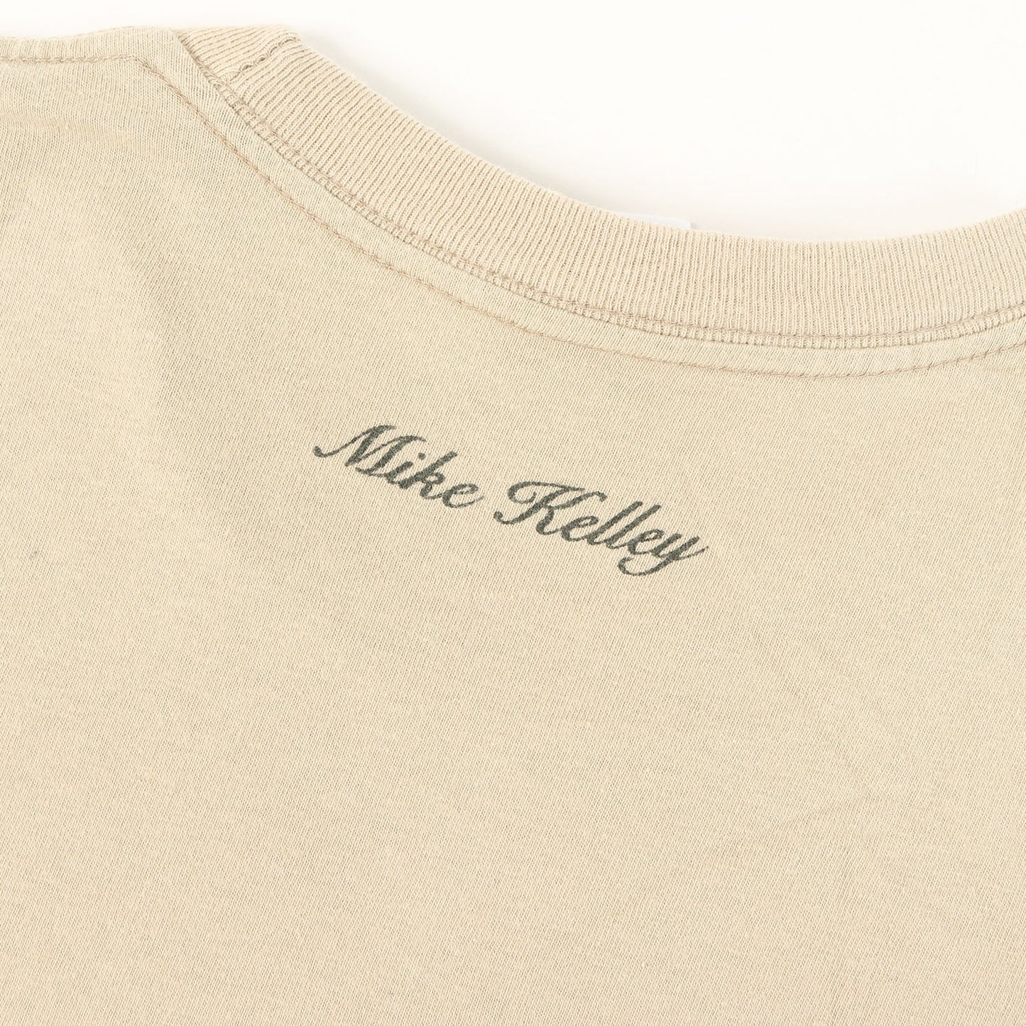 ×Mike Kelley フォトコラージュ Tシャツ(Supreme Hiding From Indians Tee)