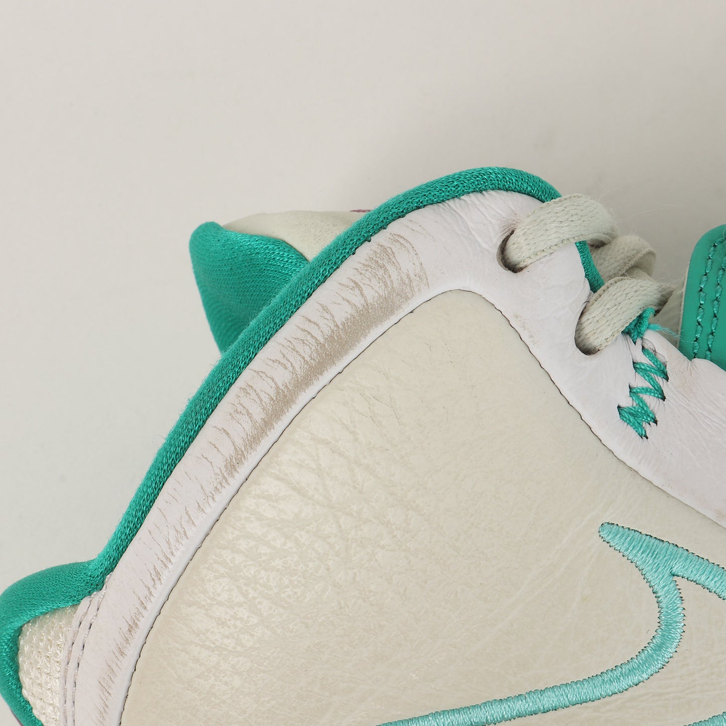 KYRIE INFINITY EP KEEP SUE FRESH (DC9134-002)