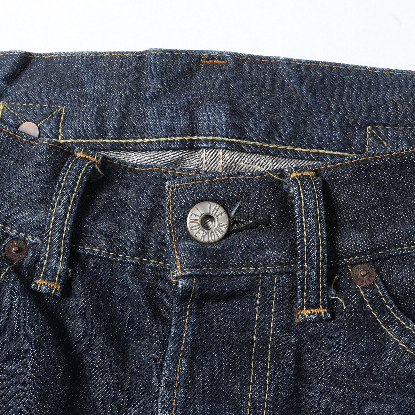 シンチバック付き セルビッチ デニムパンツ(T-RIDERS E)