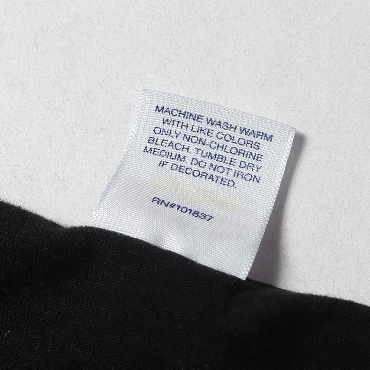 アラビックロゴ ロングスリーブTシャツ(Arabic Logo L/S Tee)