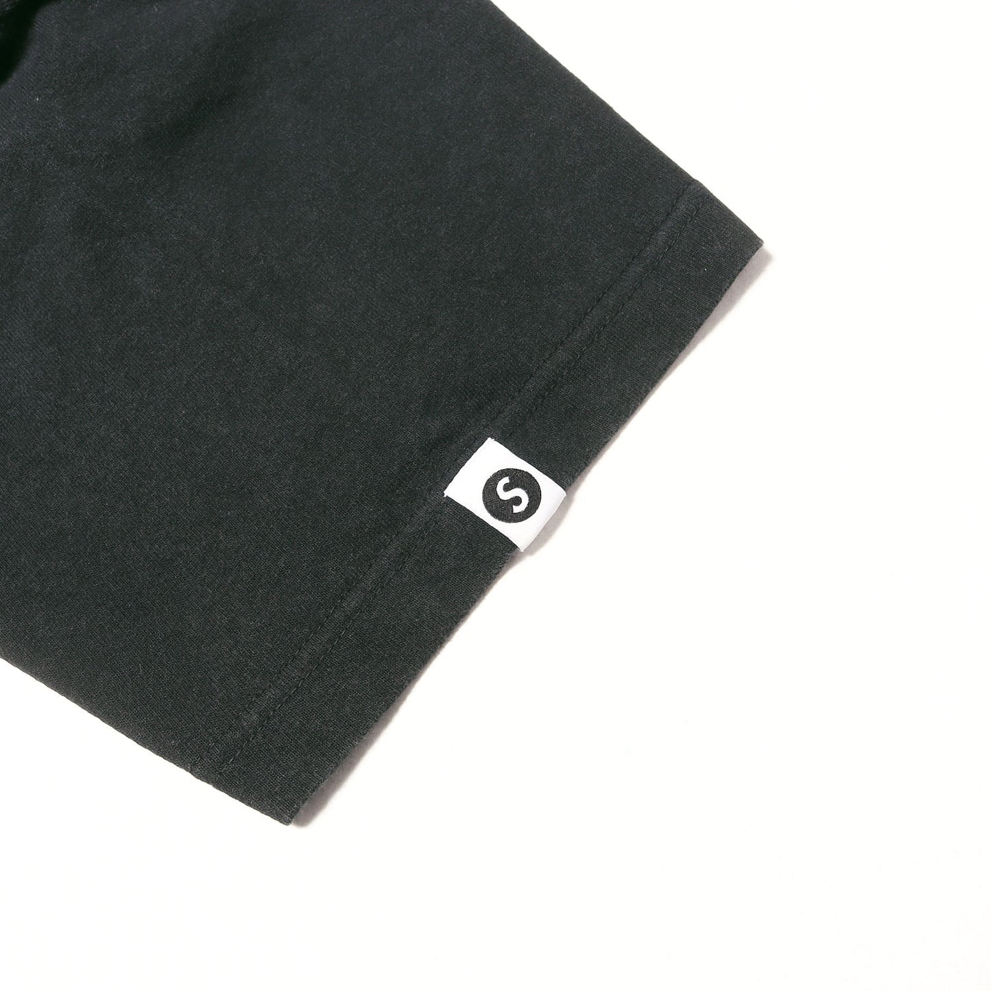 ×BLACK×BLACK ブランドロゴ Tシャツ