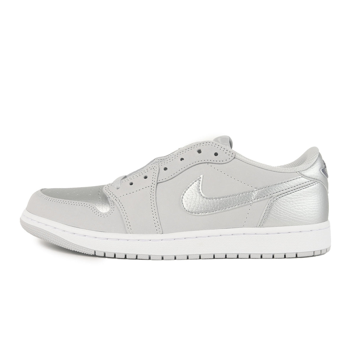 NIKE (ナイキ) WOF 1周年記念 500足限定 AIR JORDAN 1 RETRO LOW OG 