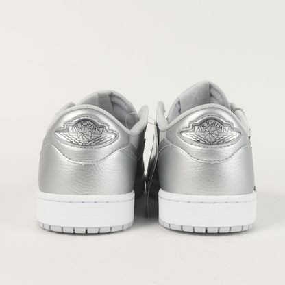 WOF 1周年記念 500足限定 AIR JORDAN 1 RETRO LOW OG ブリーフケース付き(HM0365-002)