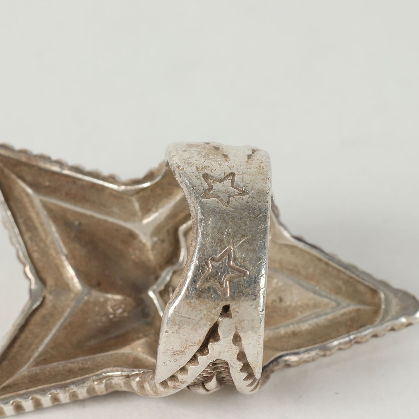 デップ スター リング(Depp Star Ring)