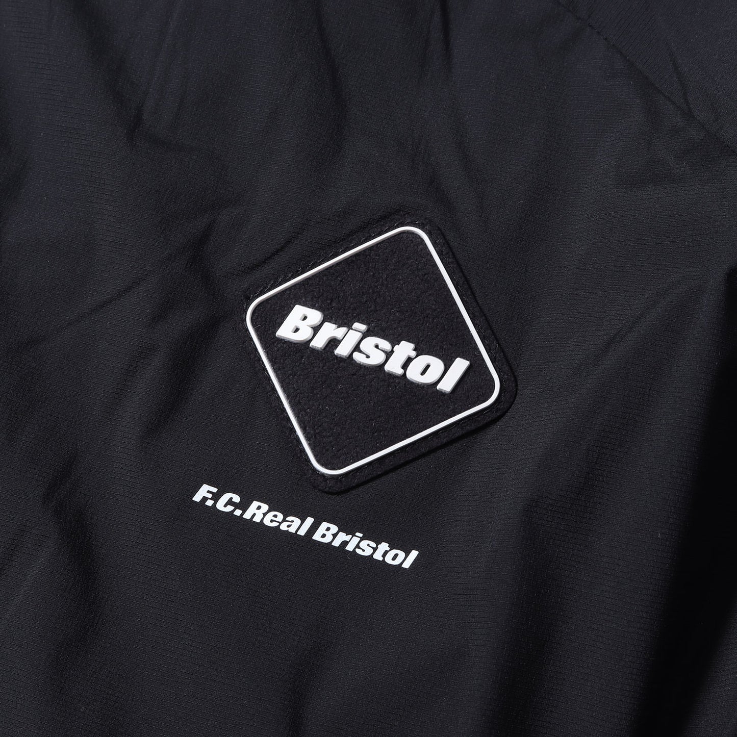 26SS ストレッチナイロン パッカブルジャケット(LIGHT WEIGHT BREATHABLE PACKABLE HOODIE)