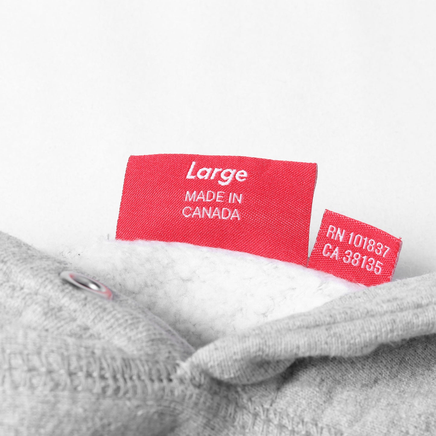 21SS ×KAWS チョーク BOXロゴ スウェットパーカー(Chalk Logo Hooded Sweatshirt)