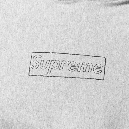 21SS ×KAWS チョーク BOXロゴ スウェットパーカー(Chalk Logo Hooded Sweatshirt)